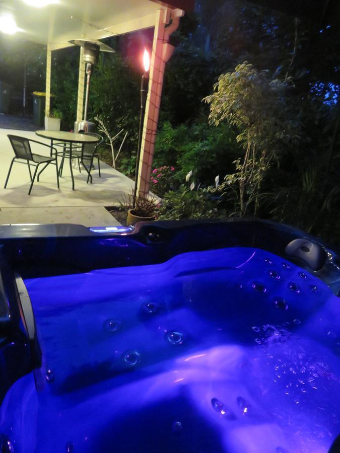 Shasta Place Lägenhet Mount Tamborine Exteriör bild